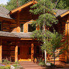 Bentwood Inn - Location, Location!