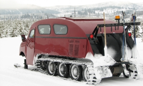Jackson Hole Wyoming Snowcoach Tour