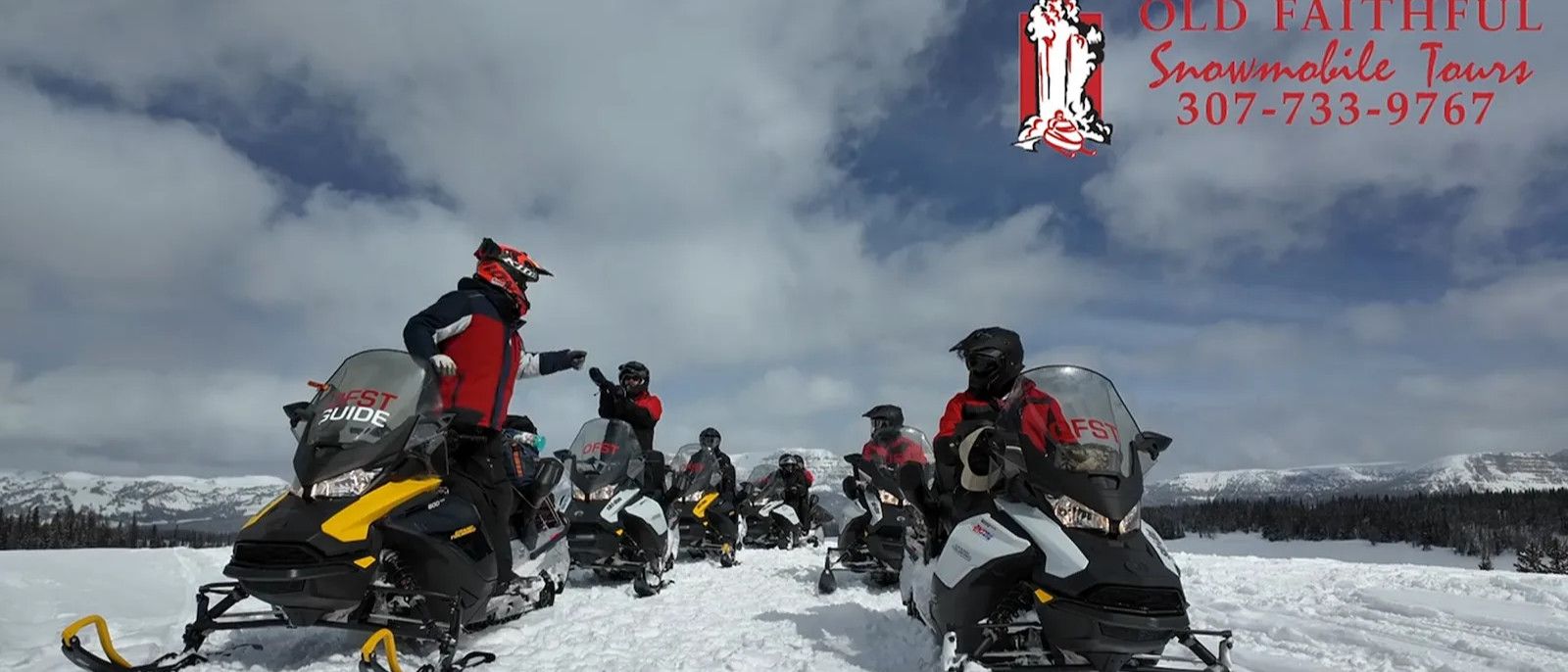 As the area's premier snowmobiling outfitter, we've been delighting guests for over 30 years. Offering daily and multi-day Snowmobiling Tours of Yellowstone National Park.