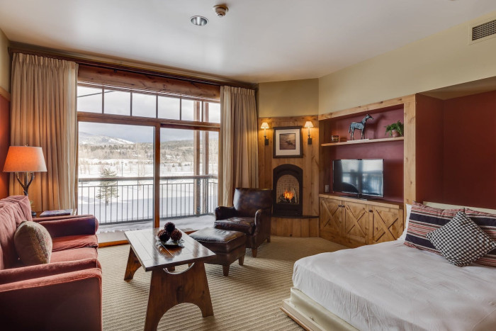The Lodge at Bronze Buffalo Ranch — Victor, ID