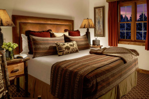 The Parkway Inn - blocks to downtown