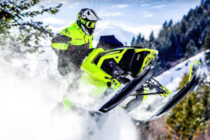 Flying Saddle Resort | Snowmobiling HQ