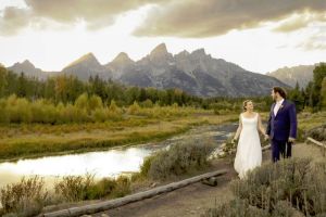 JCM Photography - Capturing the Best Wedding
