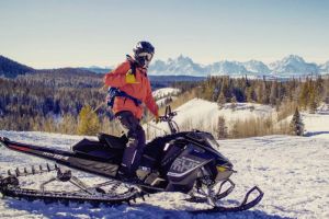 Ski-Doo Snowmobile Rentals | Leisure Sports