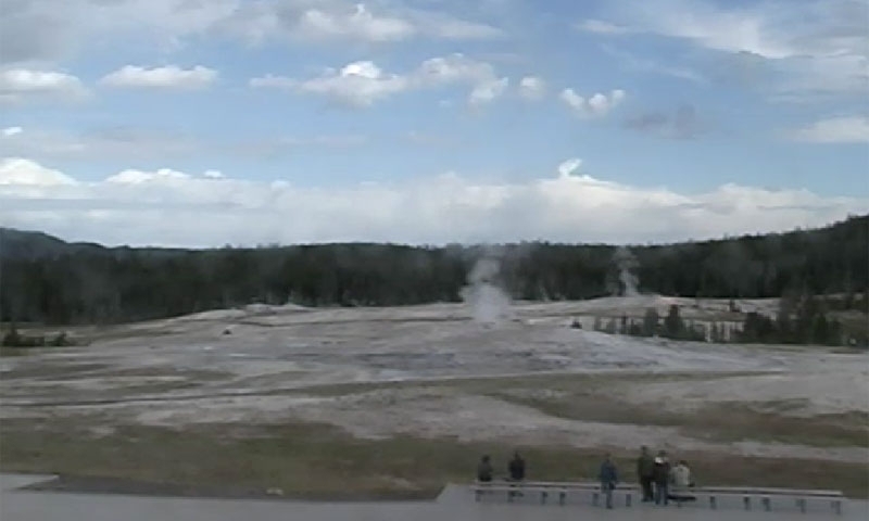 Webcam overlooking Old Faithful in Yellowstone 